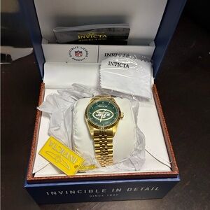 Invicta Gold Watch with Blue box  NFL New York Jets